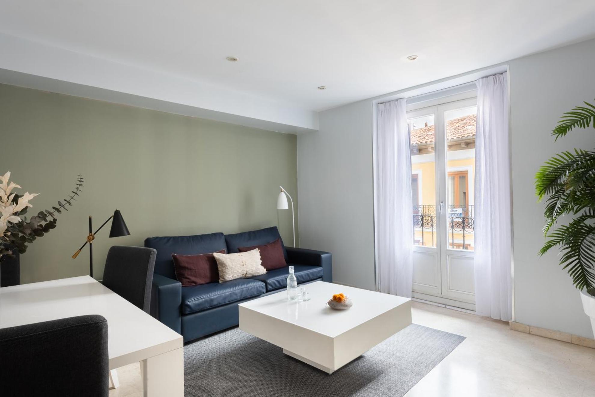 Carretas Apartments Мадрид Екстериор снимка