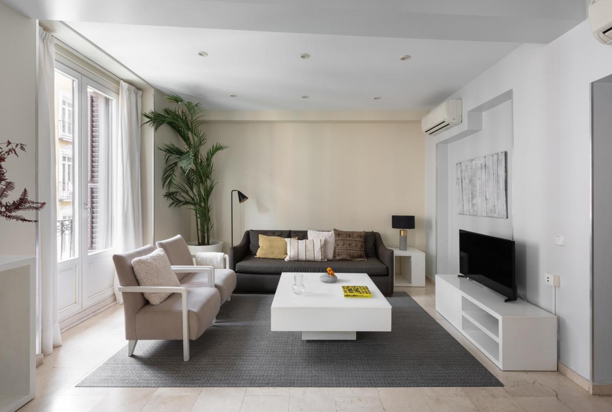 Carretas Apartments Мадрид Екстериор снимка