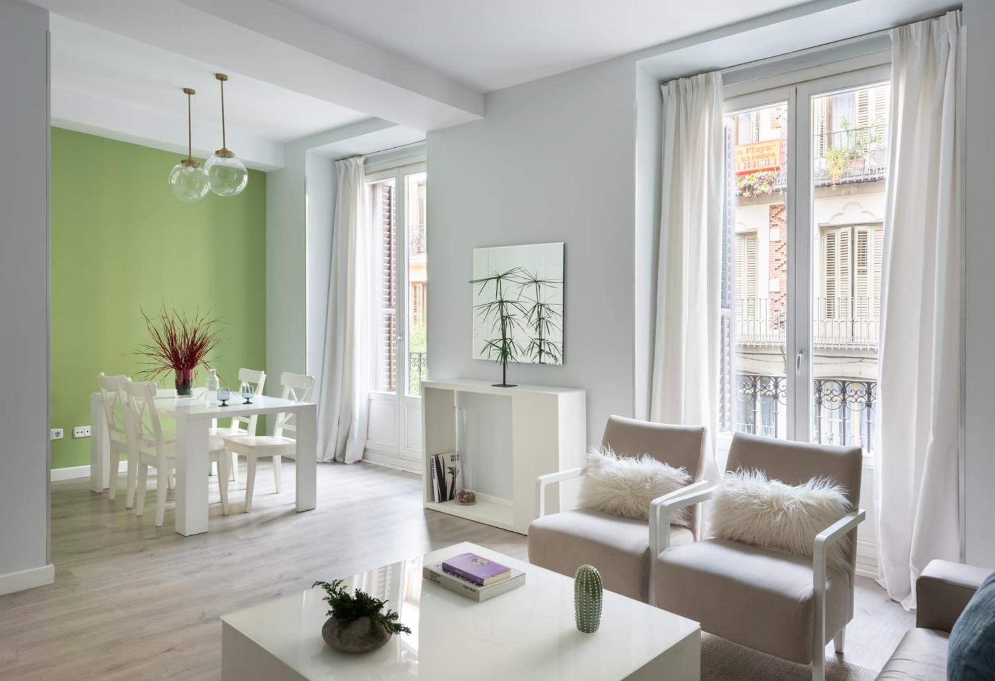Carretas Apartments Мадрид Екстериор снимка