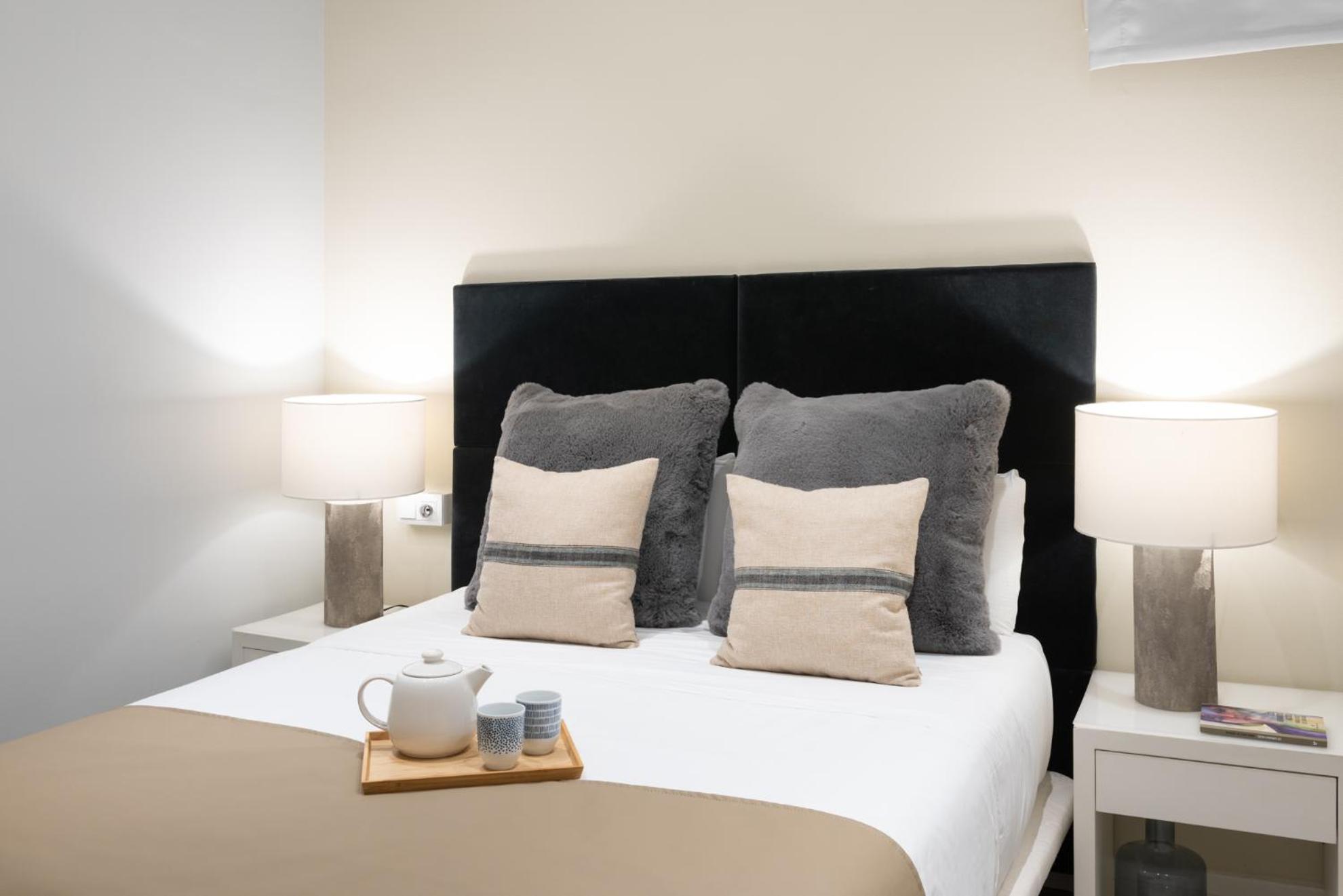 Carretas Apartments Мадрид Екстериор снимка