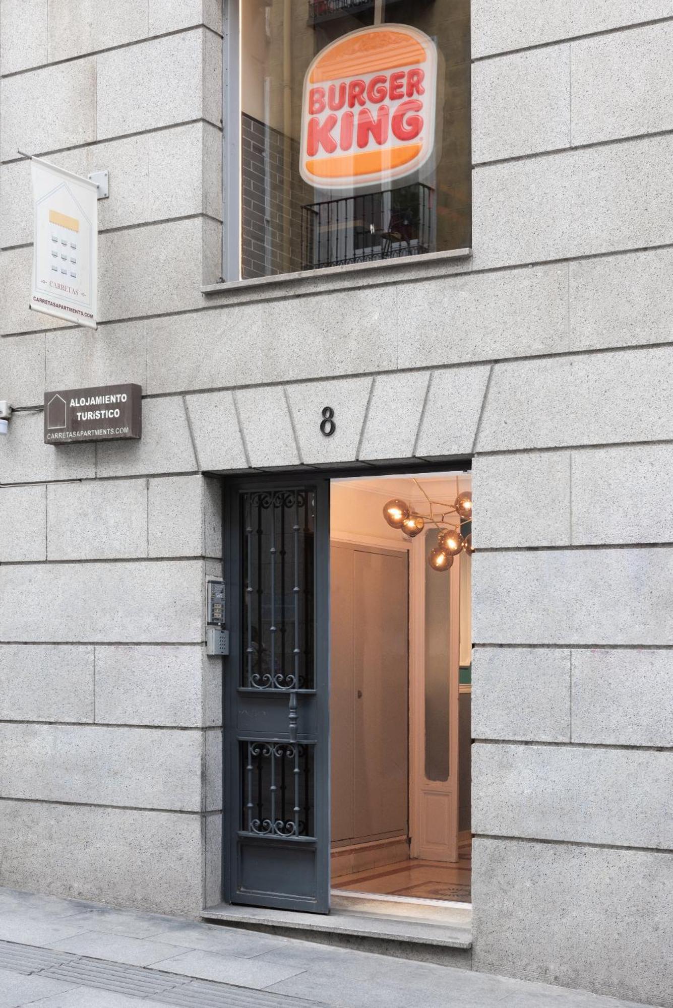 Carretas Apartments Мадрид Екстериор снимка