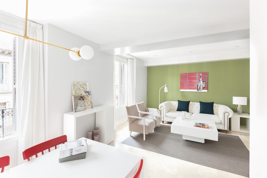 Carretas Apartments Мадрид Екстериор снимка